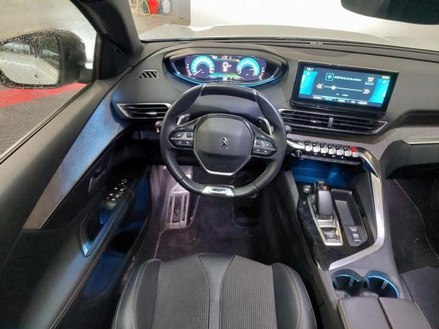 Peugeot 3008 image 2