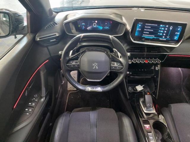 Peugeot 2008 image 5