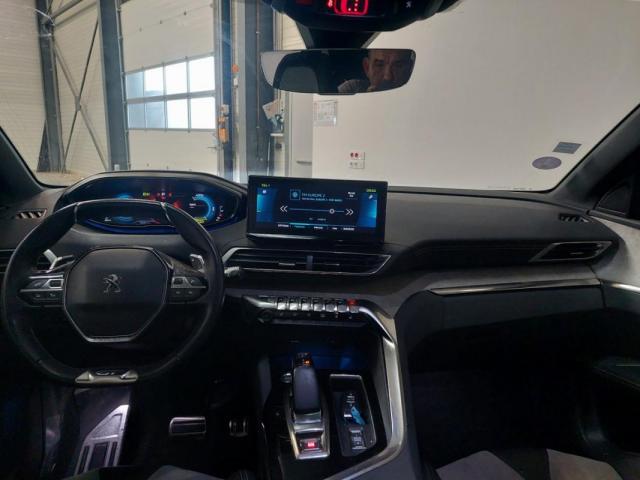 Peugeot 3008 image 8