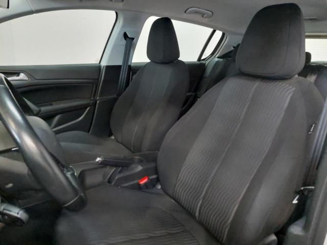 Peugeot 308 image 6