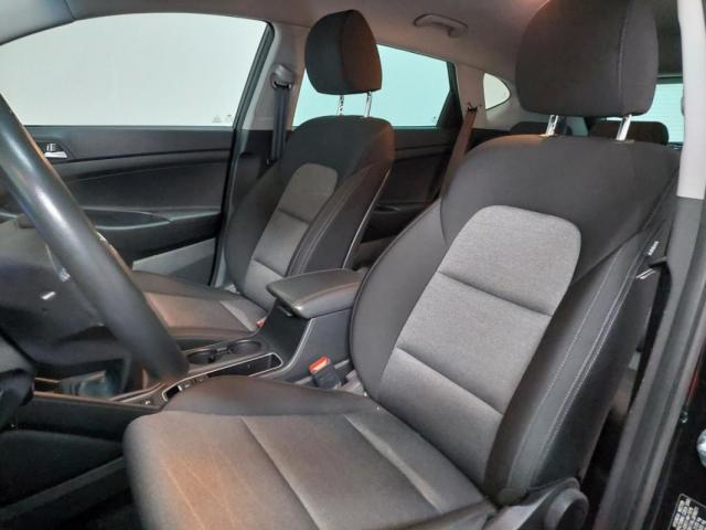 Hyundai Tucson image 9