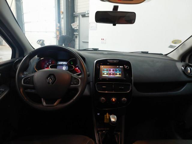 Renault Clio image 2