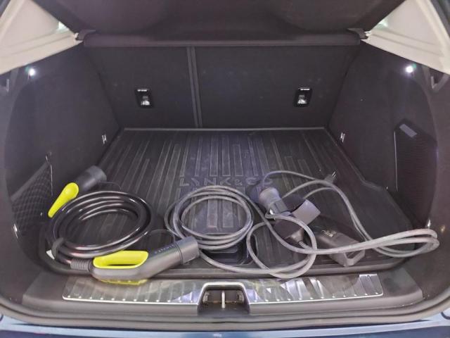 Lynk & Co 01 image 9