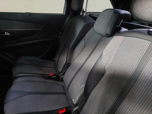 Peugeot 5008 image 5
