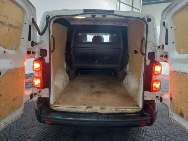 Citroen Jumpy image 6