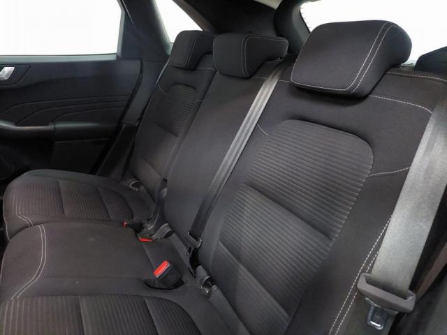 Ford Kuga image 1