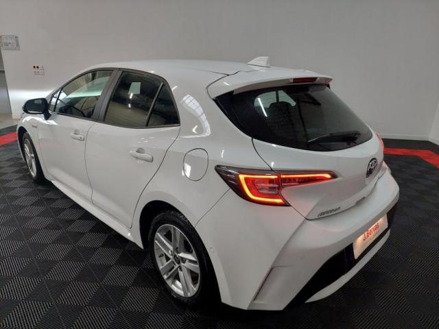 Toyota Corolla image 2