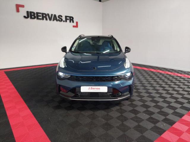 Lynk & Co 01 image 8