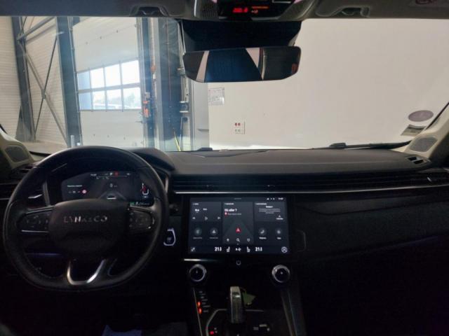 Lynk & Co 01 image 6