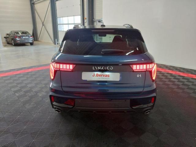 Lynk & Co 01 image 2