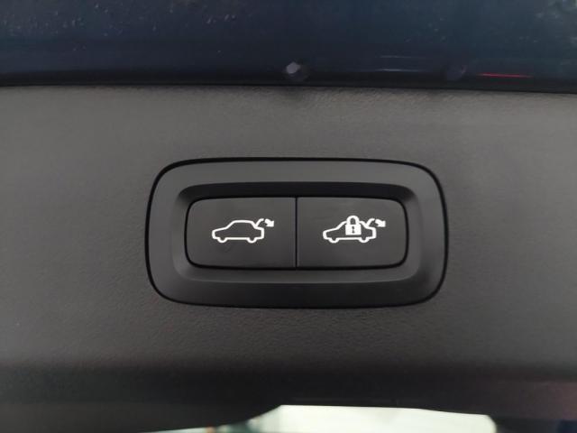 Lynk & Co 01 image 7