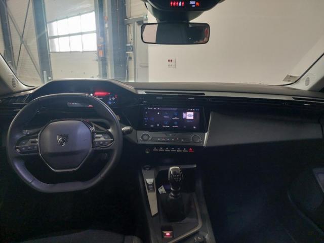 Peugeot 308 image 3