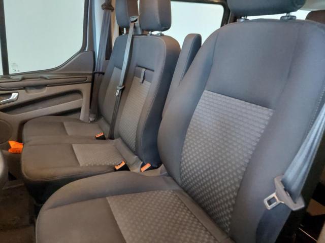 Ford Transit Custom Kombi image 2