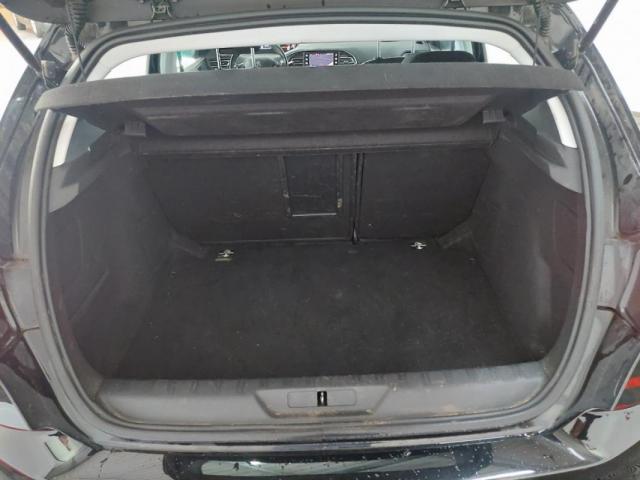 Peugeot 308 image 6