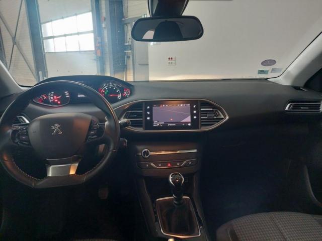 Peugeot 308 image 7