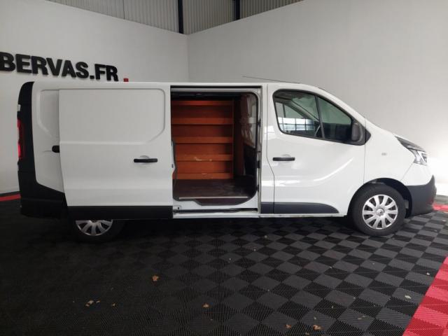 Renault Trafic image 1