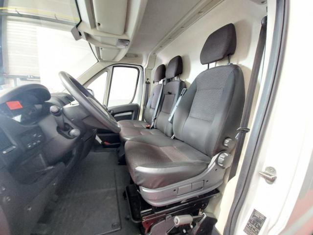 Peugeot Boxer image 8