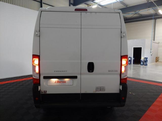 Peugeot Boxer image 8