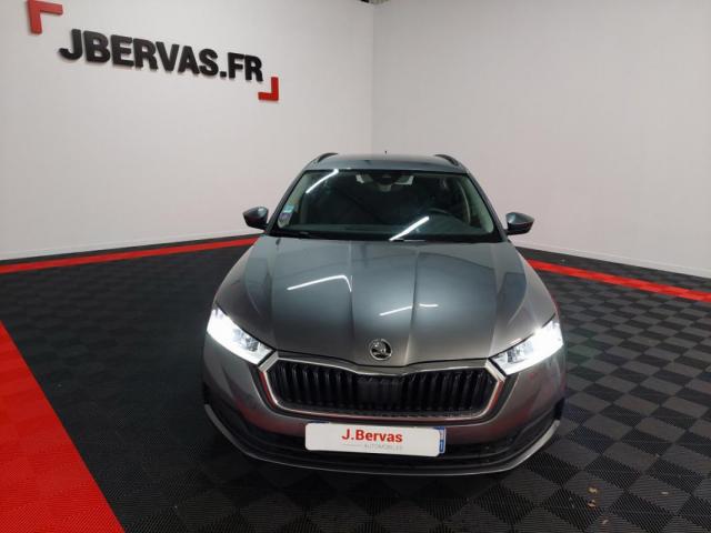 Skoda Octavia image 5