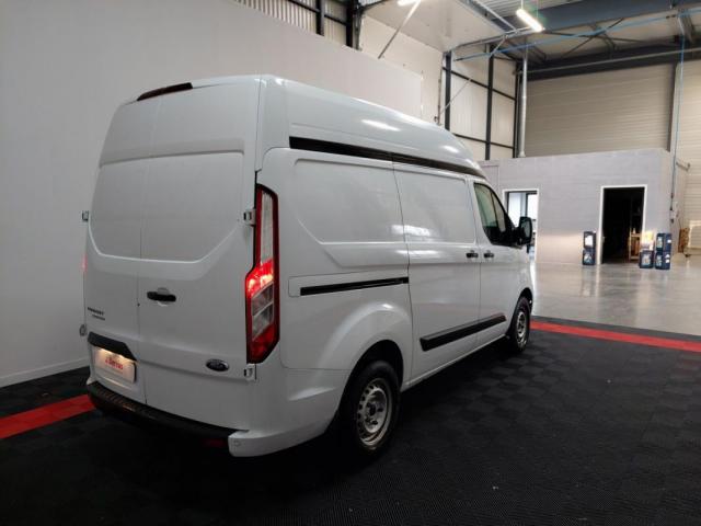 Ford Transit Custom image 7