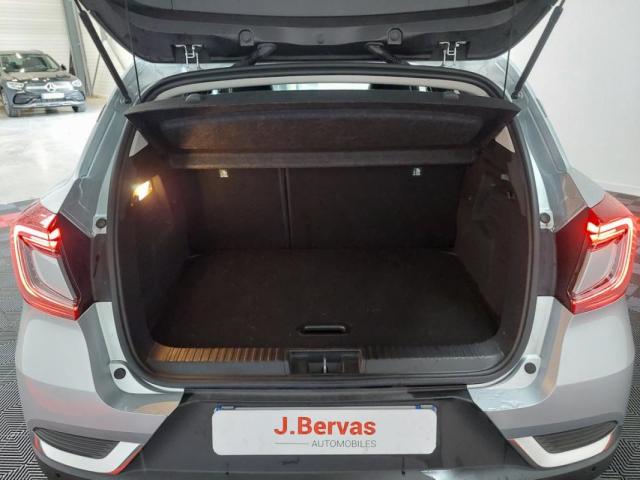 Renault Captur image 8