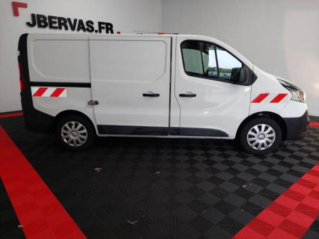 Renault Trafic image 3