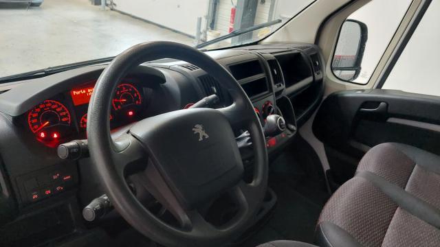 Peugeot Boxer image 4