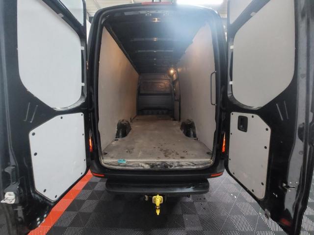 Mercedes Benz Sprinter image 9