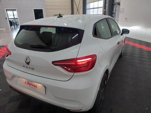 Renault Clio image 8