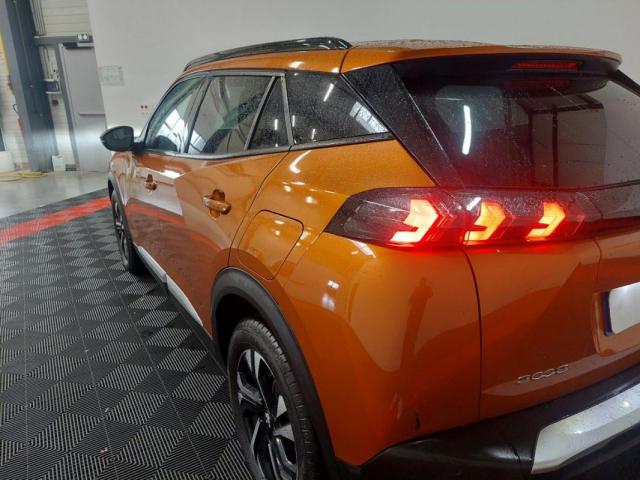 Peugeot 2008 image 9