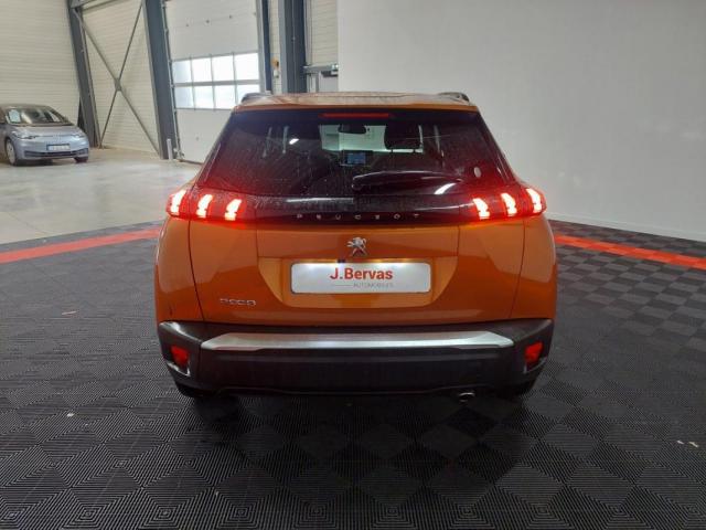 Peugeot 2008 image 2