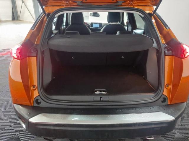 Peugeot 2008 image 1