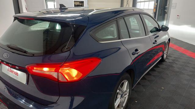 Ford Focus image 7