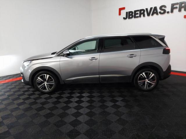 Peugeot 5008 image 9