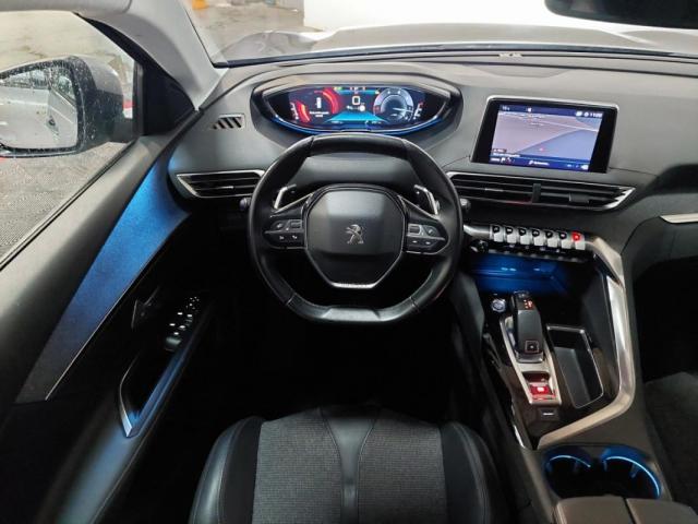 Peugeot 5008 image 8