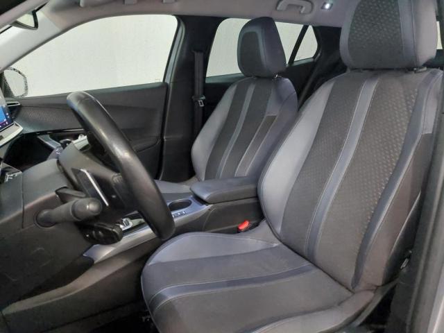 Peugeot 2008 image 5