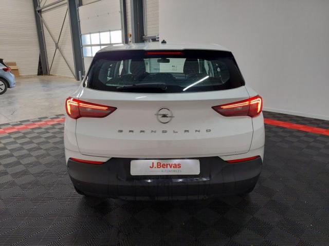 Opel Grandland image 9