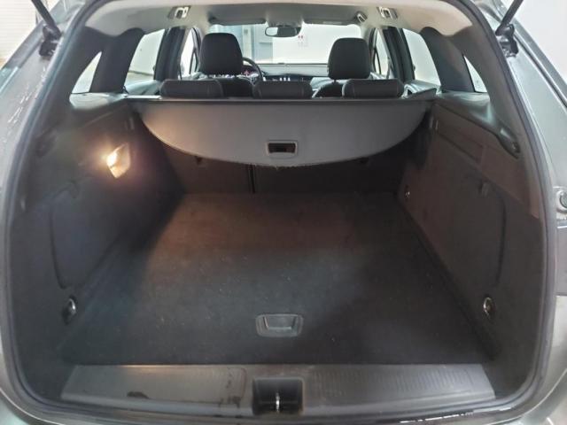 Opel Astra Sports Tourer image 4