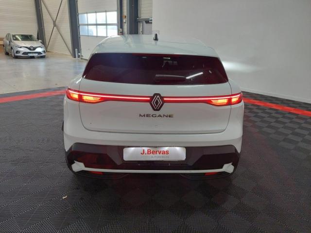 Renault Mégane E-Tech image 2