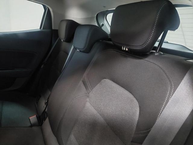 Renault Clio image 9