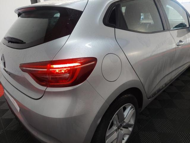 Renault Clio image 4