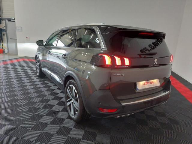 Peugeot 5008 image 3