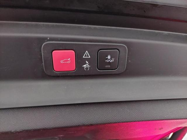 Peugeot 5008 image 2