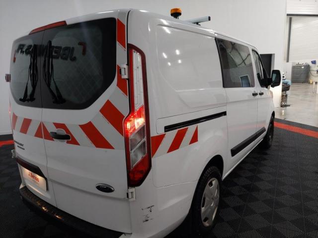 Ford Transit Custom image 9