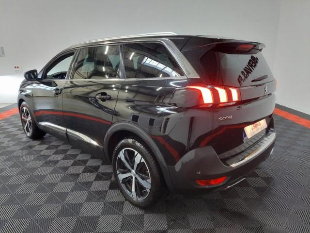 Peugeot 5008 image 8