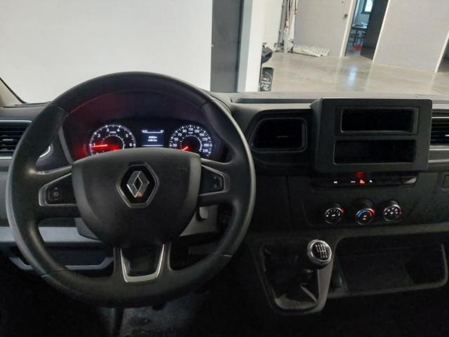 Renault Master image 4