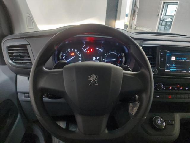 Peugeot Expert image 1