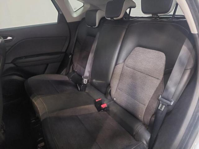 Renault Captur image 3