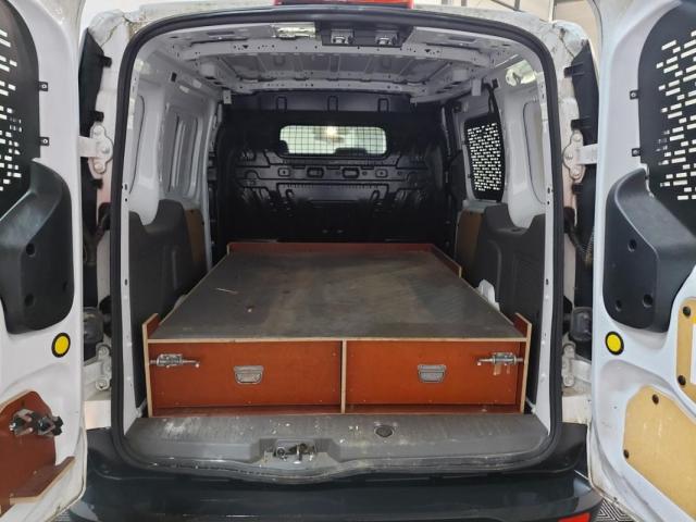 Ford Transit Connect image 4