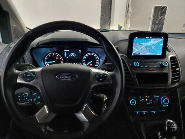Ford Transit Connect image 7